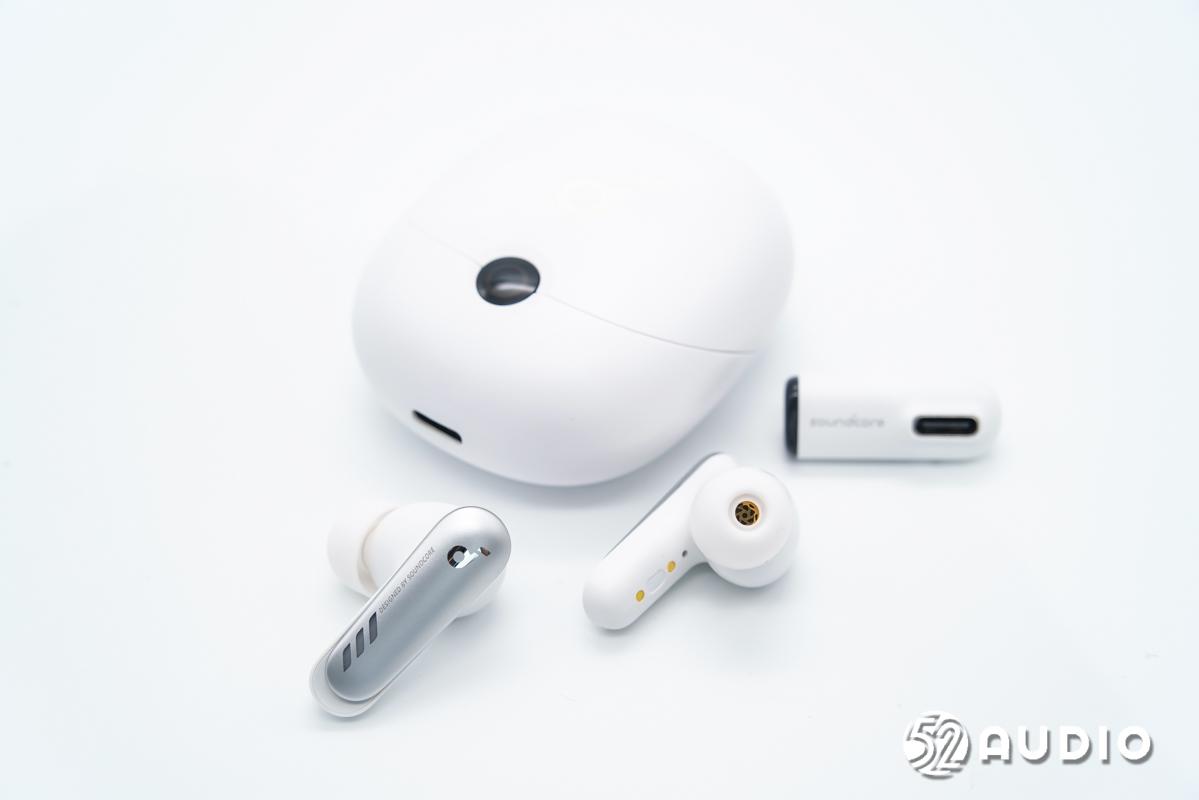 Soundcore VR P10 Earbuds With Case